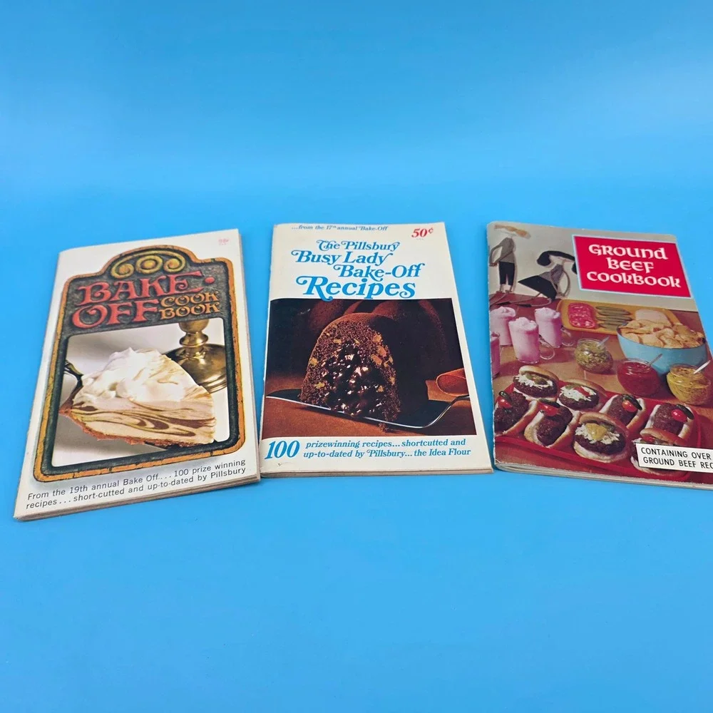 Vintage Pillsbury Bake-Off Cookbooks‎ 1966 1968 Ground Beef Recipe Book Lot of 3